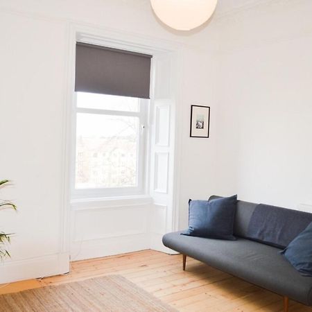 Modern 1 Bedroom Flat In The Heart Of 에든버러 외부 사진